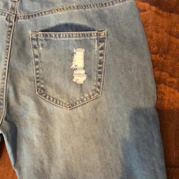 Cotton On Boyfriend Jeans 👖 - Picture 4 of 5